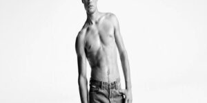 CALVIN KLEIN ÜNLÜ TENİS OYUNCUSU CARLOS ALCARAZ İLE BİR ARAYA GELDİ