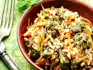 Kıymalı Semizotu Yemeği Nasıl Yapılır?