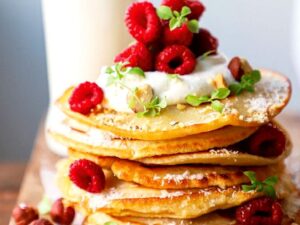 Labne Kremalı Ahududulu Pankek Nasıl Yapılır?