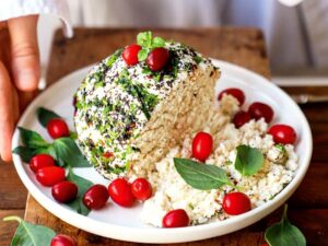 Otlu, Baharatlı Ev Yapımı Peynir Topu Nasıl Yapılır?