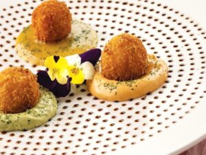 3 Sürpriz Soslu Peynir Topları Nasıl Yapılır?