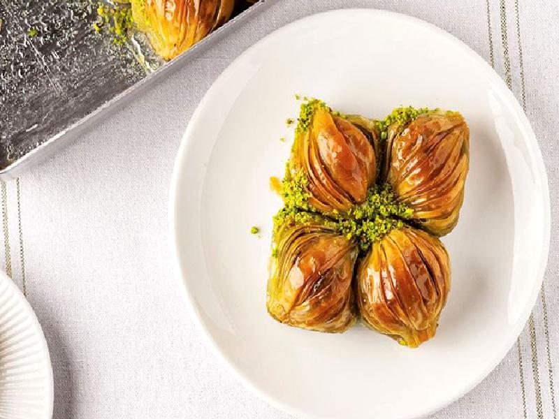 Hazır Yufkadan Midye Baklava Nasıl Yapılır?