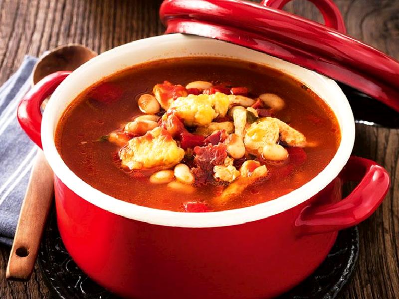 Tahinli Ve Tavuklu Kuru Fasulye Nasıl Yapılır?