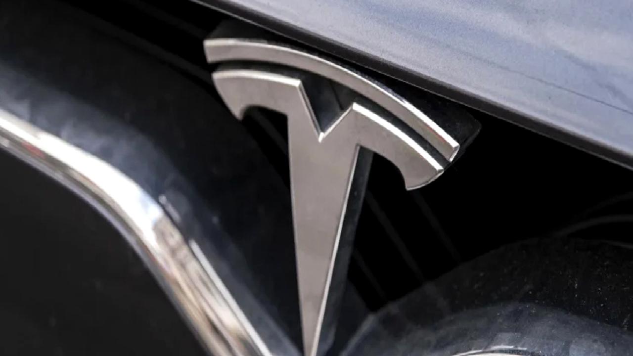 Tesla’da yeni skandal: Çalışanlar, kamera kayıtlarını paylaşıyorlarmış