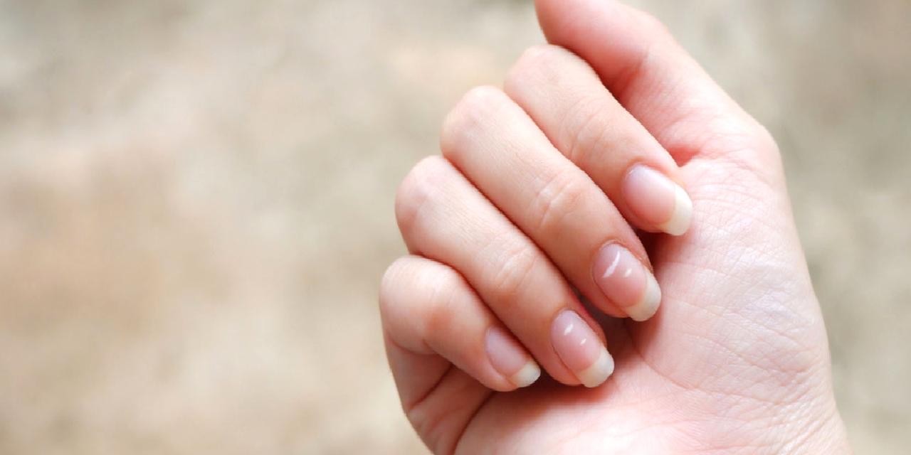 TIRNAKTA BEYAZ LEKE NEDEN OLUR? 9 OLASI SEBEP