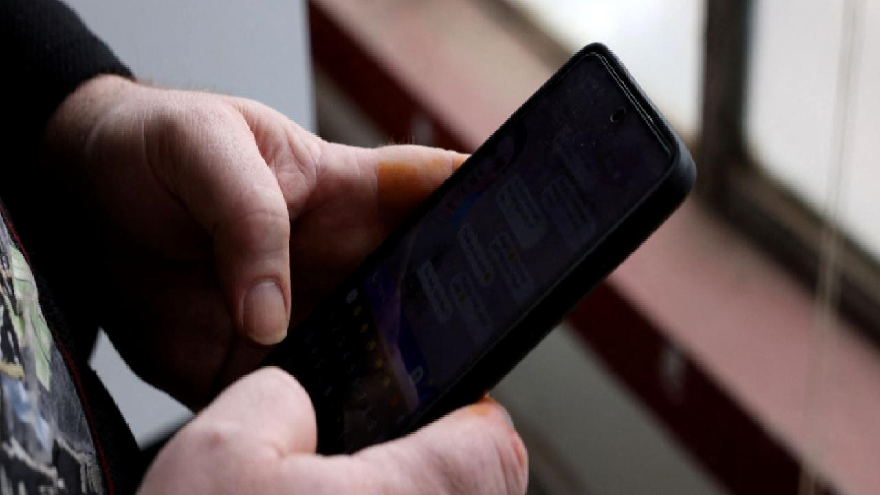 Çalışanları işten kovdurtan yapay zeka sohbet robotu, işleri eline yüzüne bulaştırdı