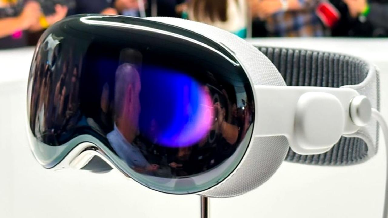 Apple’ın Vision Pro üretiminde sorun yaşadığı ve hedeflerin düşürüldüğü iddia edildi