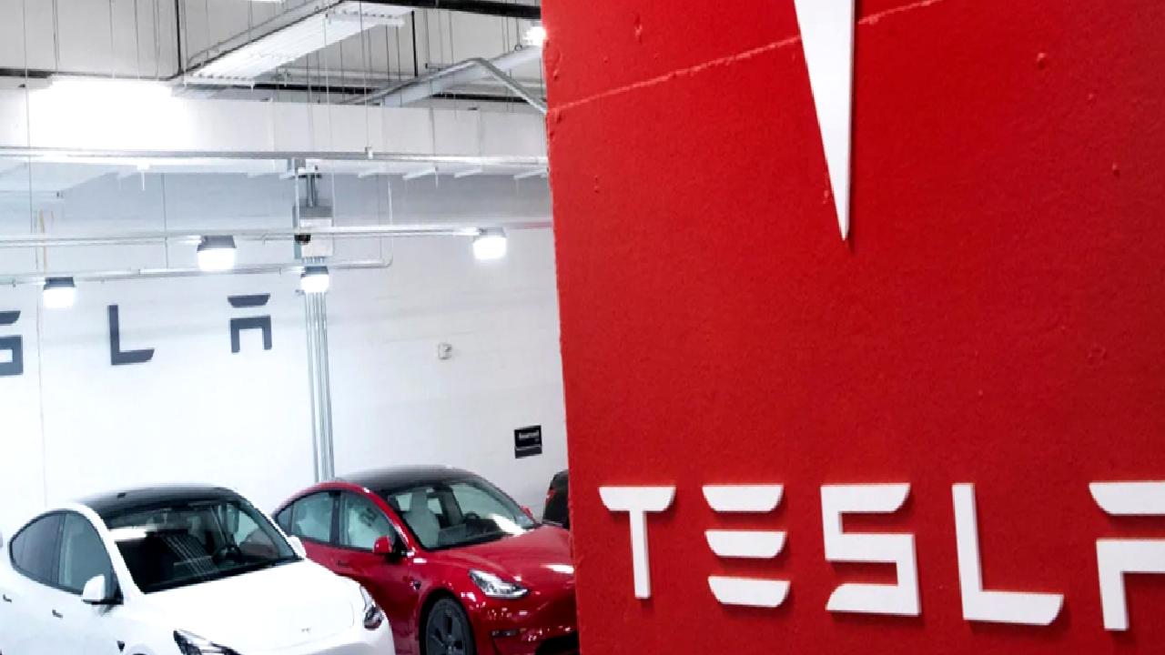 Yaşanan ölümcül bir kazanın ardından, Tesla’ya bir otopilot davası daha açıldı