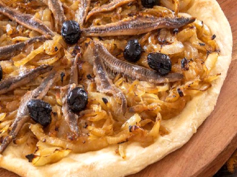 Pissaladiere Nasıl Yapılır?