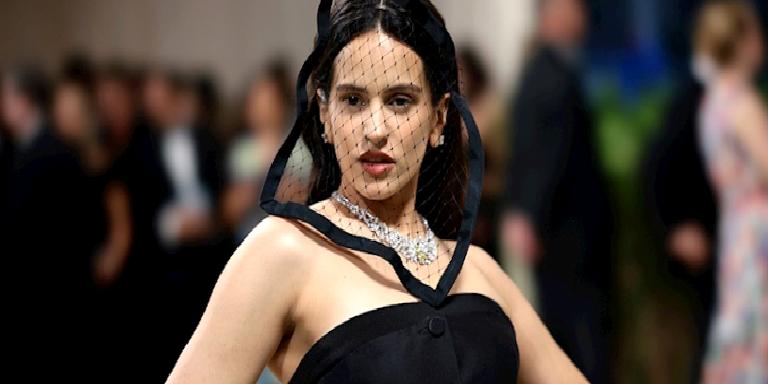 Dior’un Yeni Marka Elçisi Rosalia Oldu