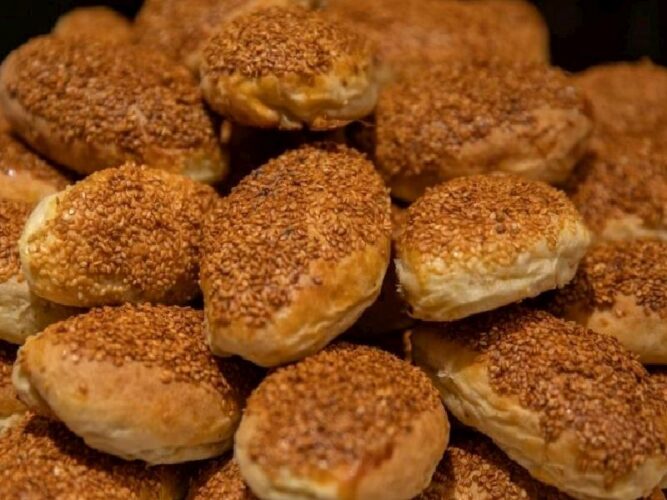 Kaşar Peynirli Poğaça Nasıl Yapılır?