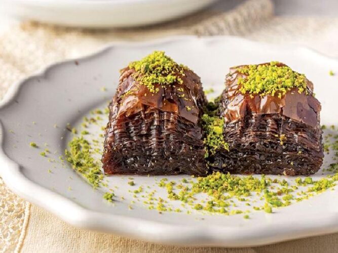 Çikolatalı Baklava Nasıl Yapılır?