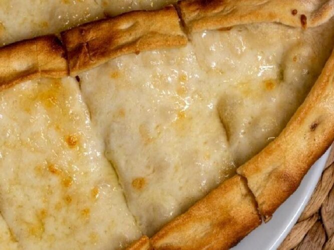 Kaşarlı Pide Nasıl Yapılır?