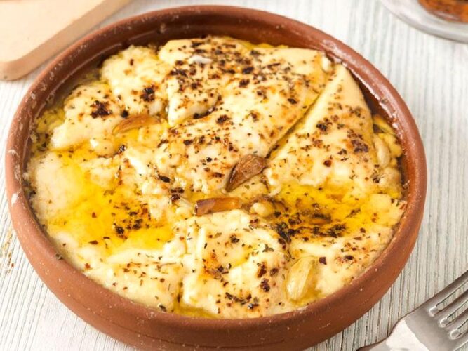 Air Fryer’Da Sarımsaklı Peynir Nasıl Yapılır?
