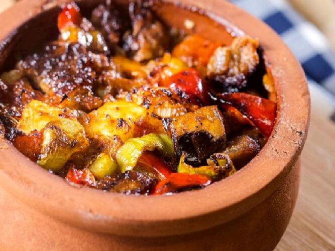 Air Fryer’da Sebzeli Güveç Nasıl Yapılır?