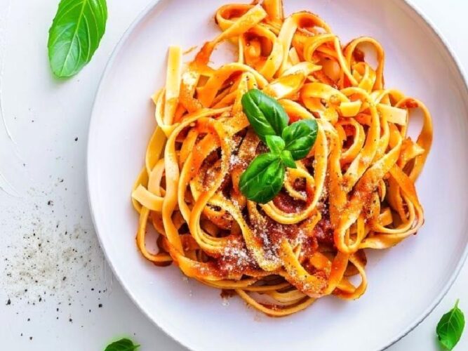 Amatriciana Soslu Spagetti Nasıl Yapılır?