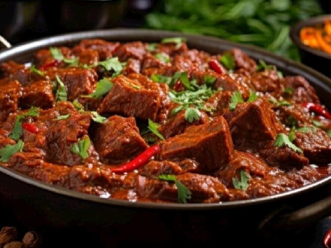 Rogan Josh Nasıl Yapılır?