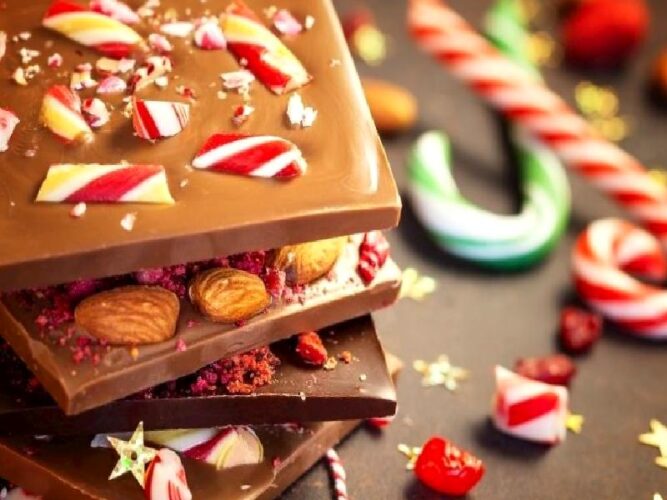 Yılbaşı Çikolatası Nasıl Yapılır?