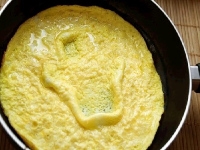 Sütlü Yumurta Nasıl Yapılır?