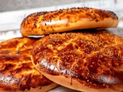 Pastane Usulü Ramazan Pidesi Nasıl Yapılır?