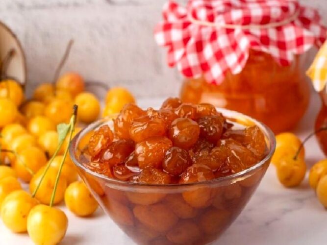 Beyaz Kiraz Reçeli Nasıl Yapılır?