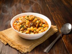 Mantarlı Nohut Yemeği Nasıl Yapılır?