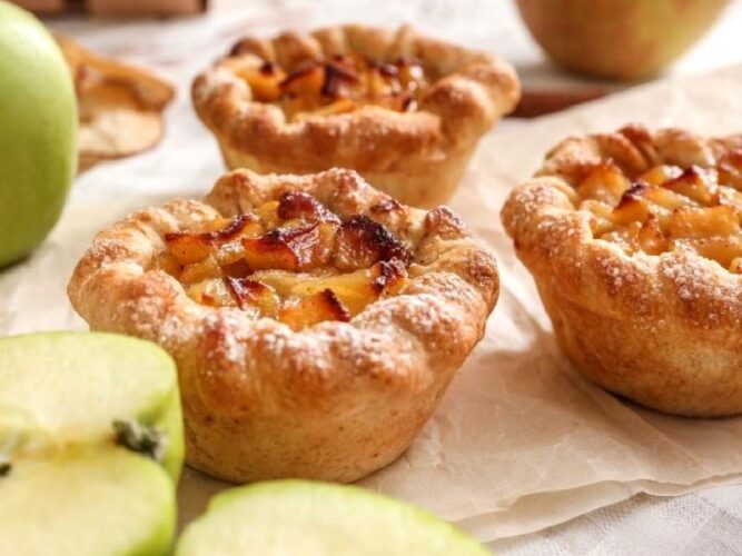 Mini Elmalı Tartlar Nasıl Yapılır?