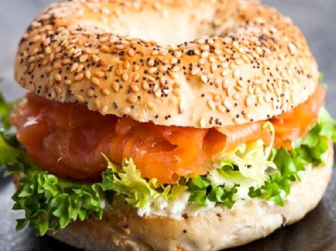 Füme Somon Sandviç Nasıl Yapılır?