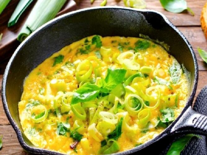 Yumurtalı Pırasa Nasıl Yapılır?