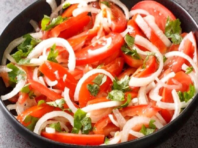 Zerzevat Salatası Nasıl Yapılır?