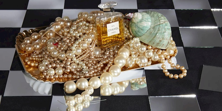 Chanel, Sanat ve Kültürü Sayfalarına Taşıyor