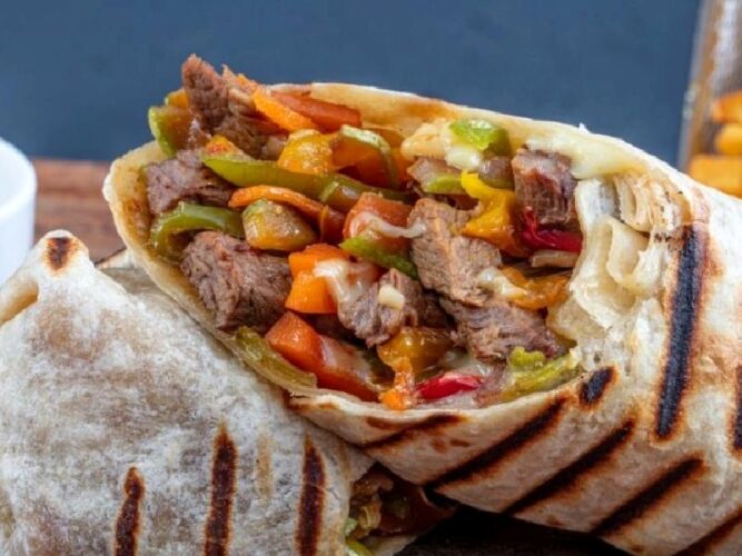 Etli Fajita Dürüm Tarifi Nasıl Yapılır?