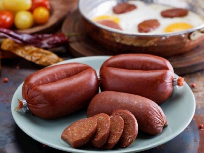 Ev Yapımı Sucuk Nasıl Yapılır?