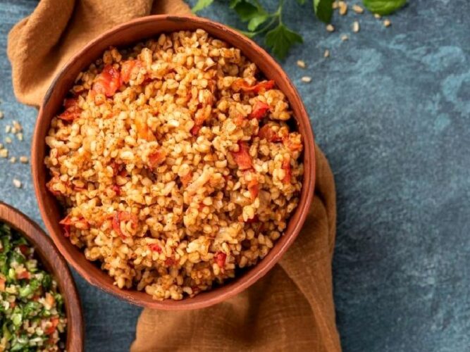 Kaymaklı Bulgur Pilavı Tarifi Nasıl Yapılır?