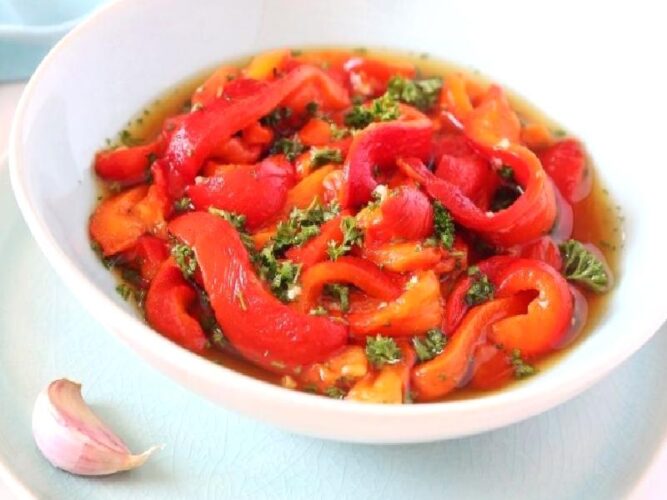 Köz Kırmızı Biber Kavurması Tarifi Nasıl Yapılır?