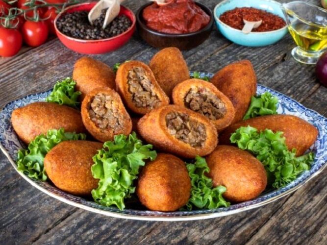 Mardin Usulü İçli Köfte Nasıl Yapılır?