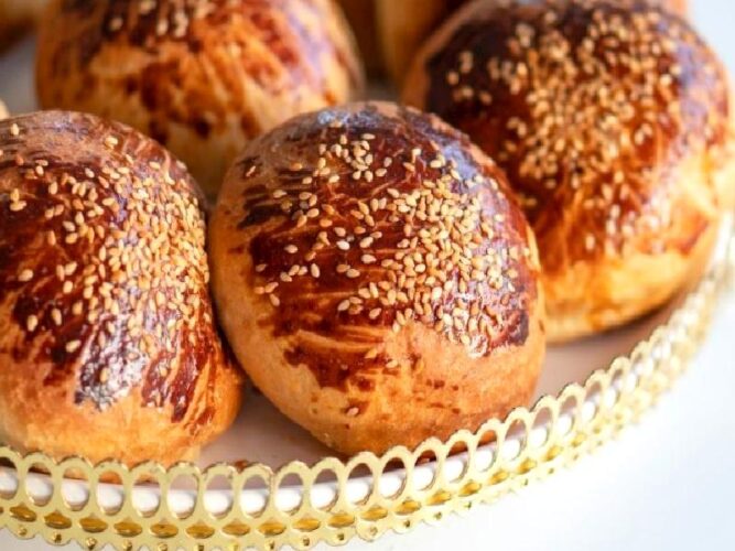 Peynirli Ev Poğaçası Nasıl Yapılır?