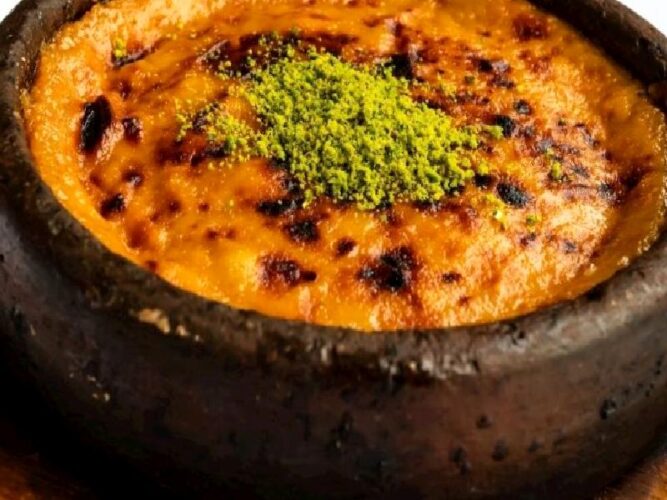 5 Malzemeli Fırında Helva Tarifi Nasıl Yapılır?