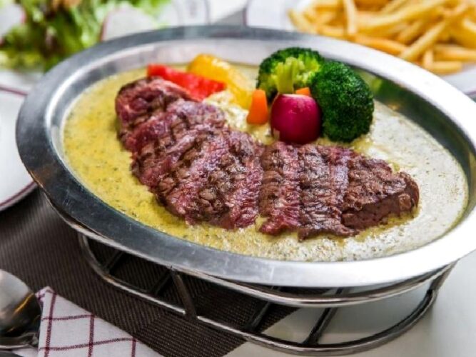 Cafe De Paris Soslu Antrikot Tarifi Nasıl Yapılır?