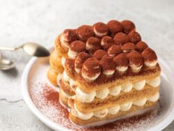 Kedidilli Tiramisu Tarifi Nasıl Yapılır?