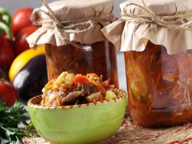 Kışlık Sirkeli Patlıcan Tarifi Nasıl Yapılır?