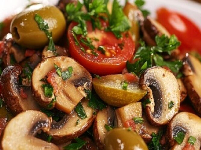 Mantar Salatası Tarifi Nasıl Yapılır?