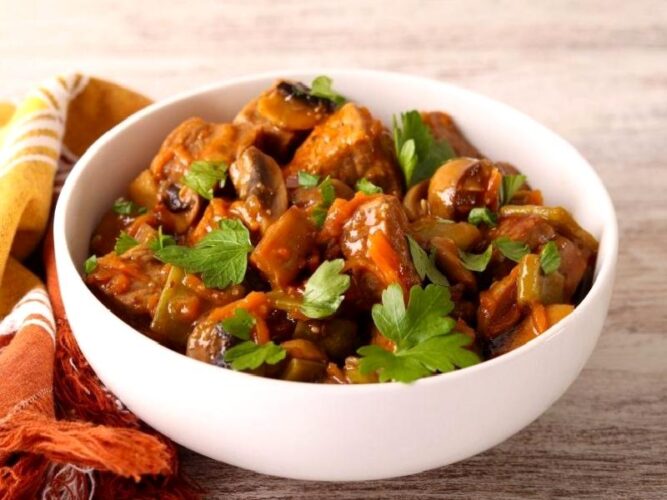 Mantarlı Et Sote Tarifi Nasıl Yapılır?