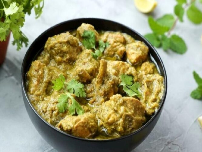 Ispanaklı Pesto Soslu Tavuk Tarifi Nasıl Yapılır?