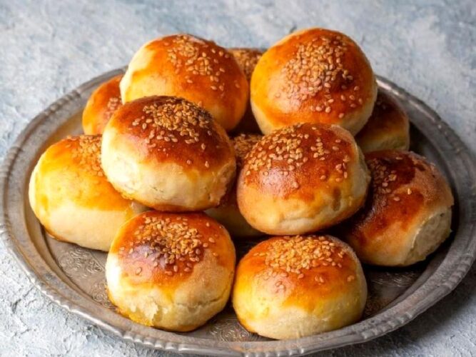Mayalı Peynirli Puf Poğaça Tarifi Nasıl Yapılır?