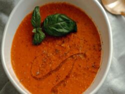 Salçalı Mercimek Çorbası Tarifi Nasıl Yapılır?