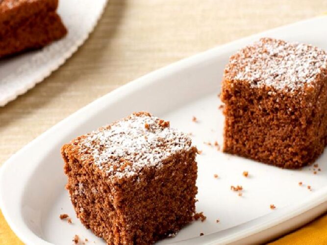 İrmikli Kakaolu Kek Nasıl Yapılır?