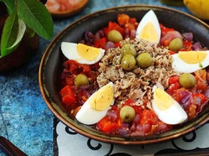 Mechouia Salatası Tarifi Nasıl Yapılır?