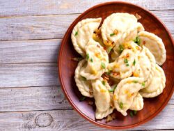 Pierogi Z Kapustą Tarifi Nasıl Yapılır?