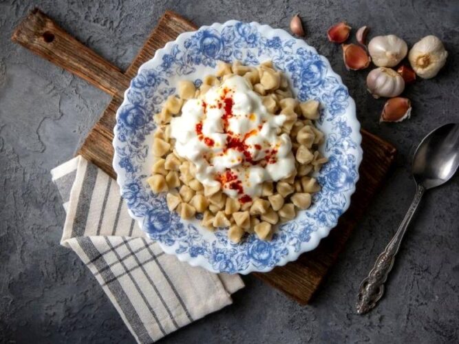 Sosyete Mantısı Tarifi Nasıl Yapılır?